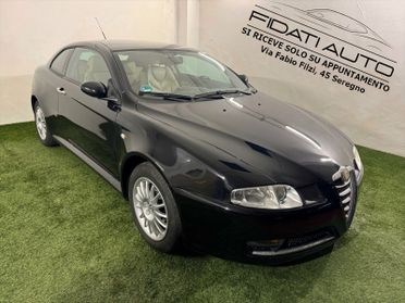 Alfa Romeo GT 1.8 16V TS DISTINCTIVE BERTONE