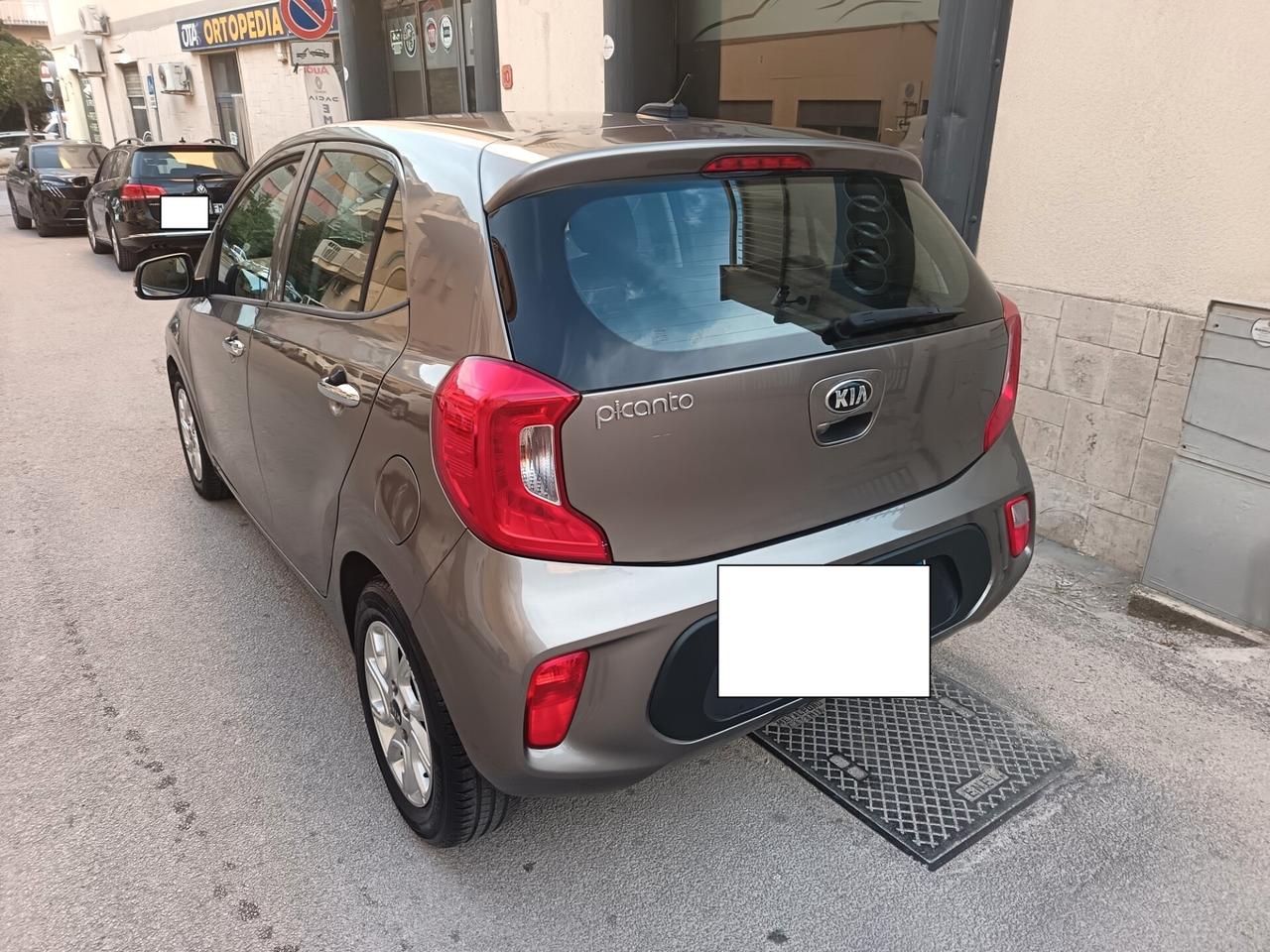 Kia Picanto 1.0 Urban unico pror. full opt km 107000