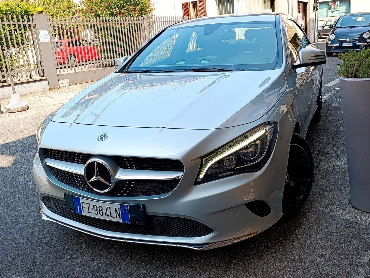 Mercedes-benz CLA 180 Sport