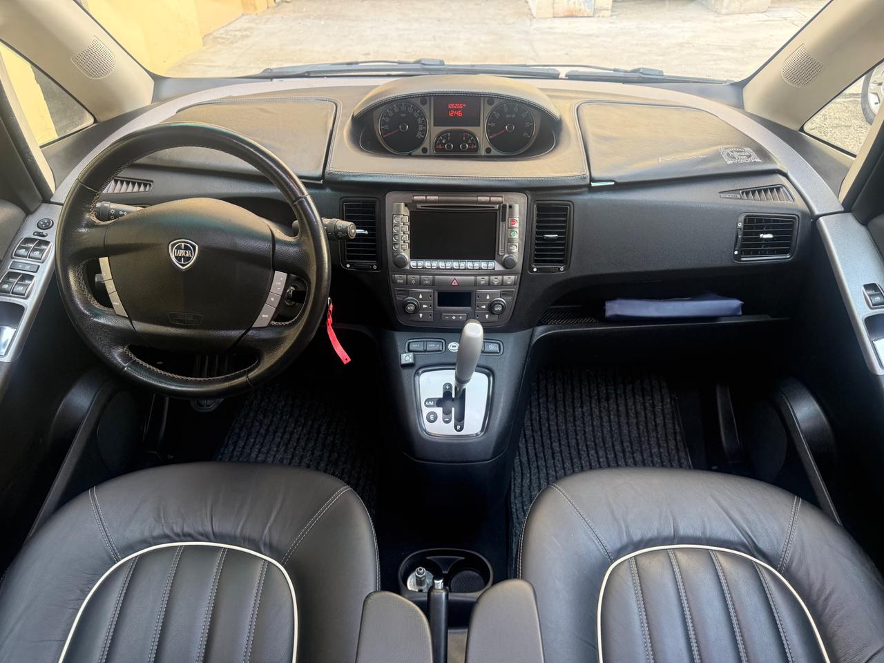 Lancia Musa 1.4 16v GPL 5th Avenue dfn