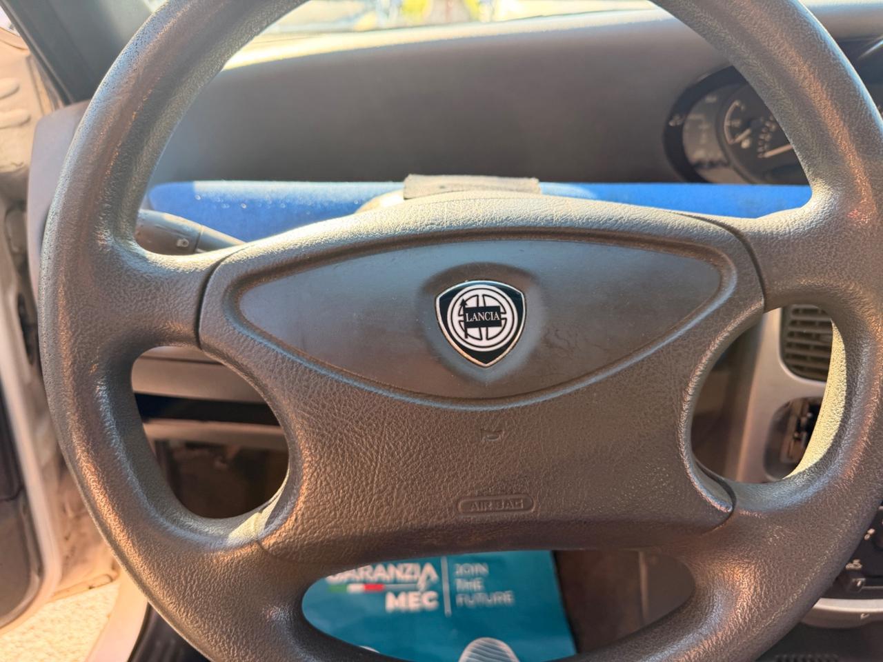 Lancia Y 1.2i 16V cat LX