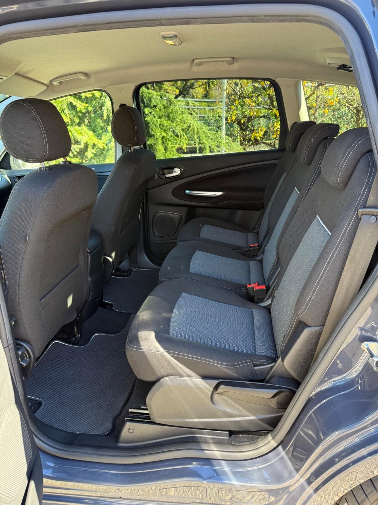 Ford S-Max 2.0 TDCi 140CV 7 posti Business Nav