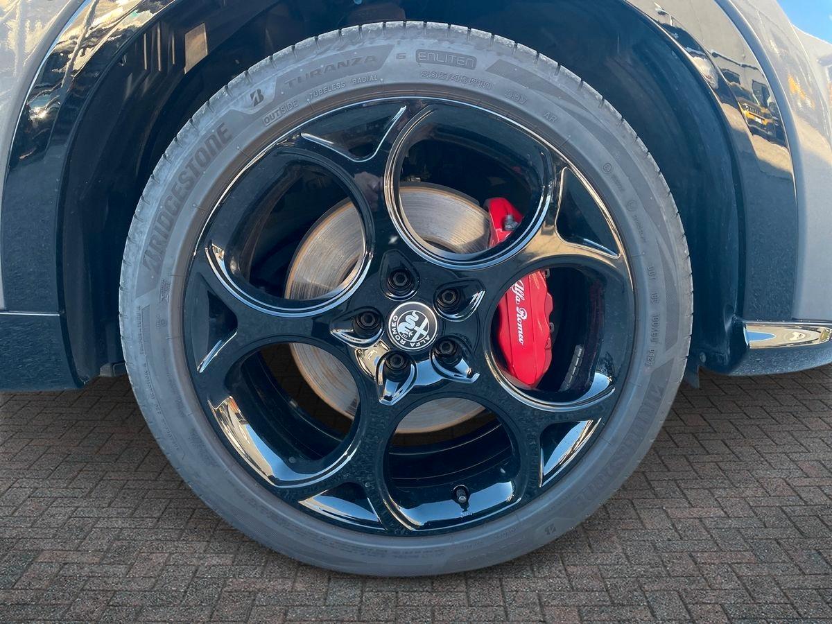 ALFA ROMEO Tonale - Tonale 1.5 hybrid Veloce 160cv tct7