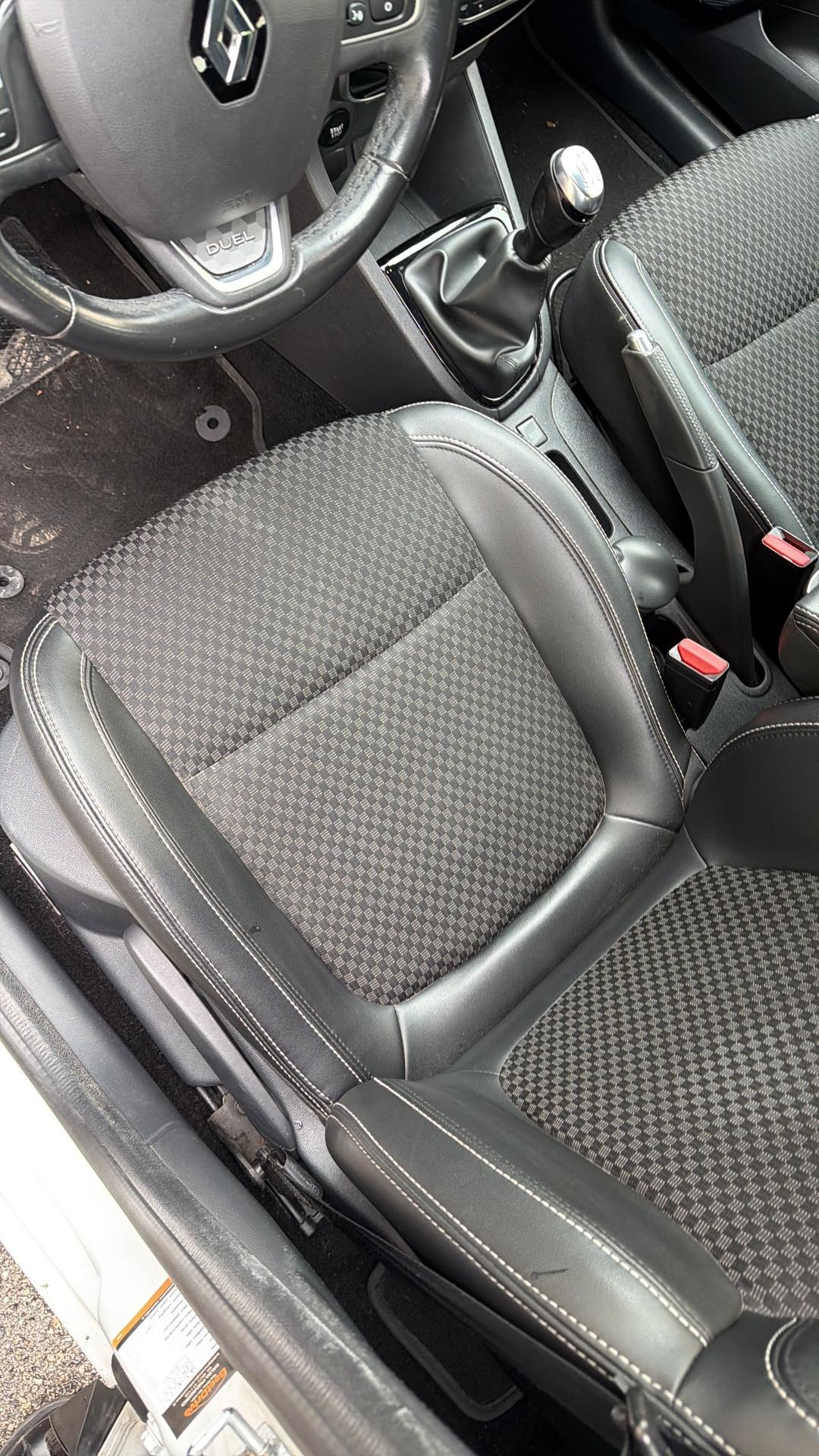 Renault Clio dCi 8V 75 CV Start&Stop 5 porte Energy Duel