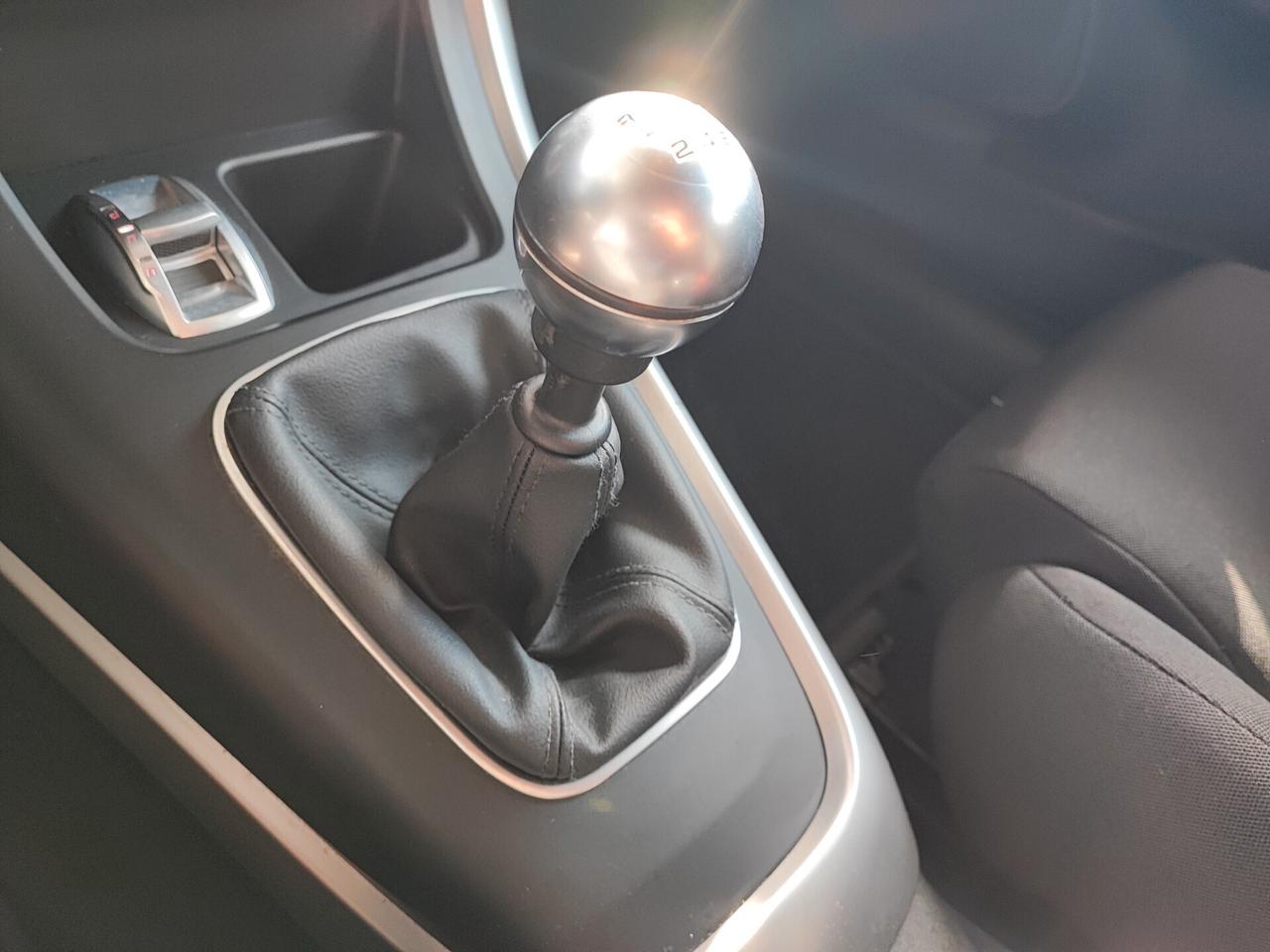 Alfa Romeo Giulietta 1.6 JTDm-2 105 CV Distinctive