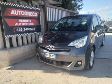 Toyota Yaris Verso-S 1.4D MT Active