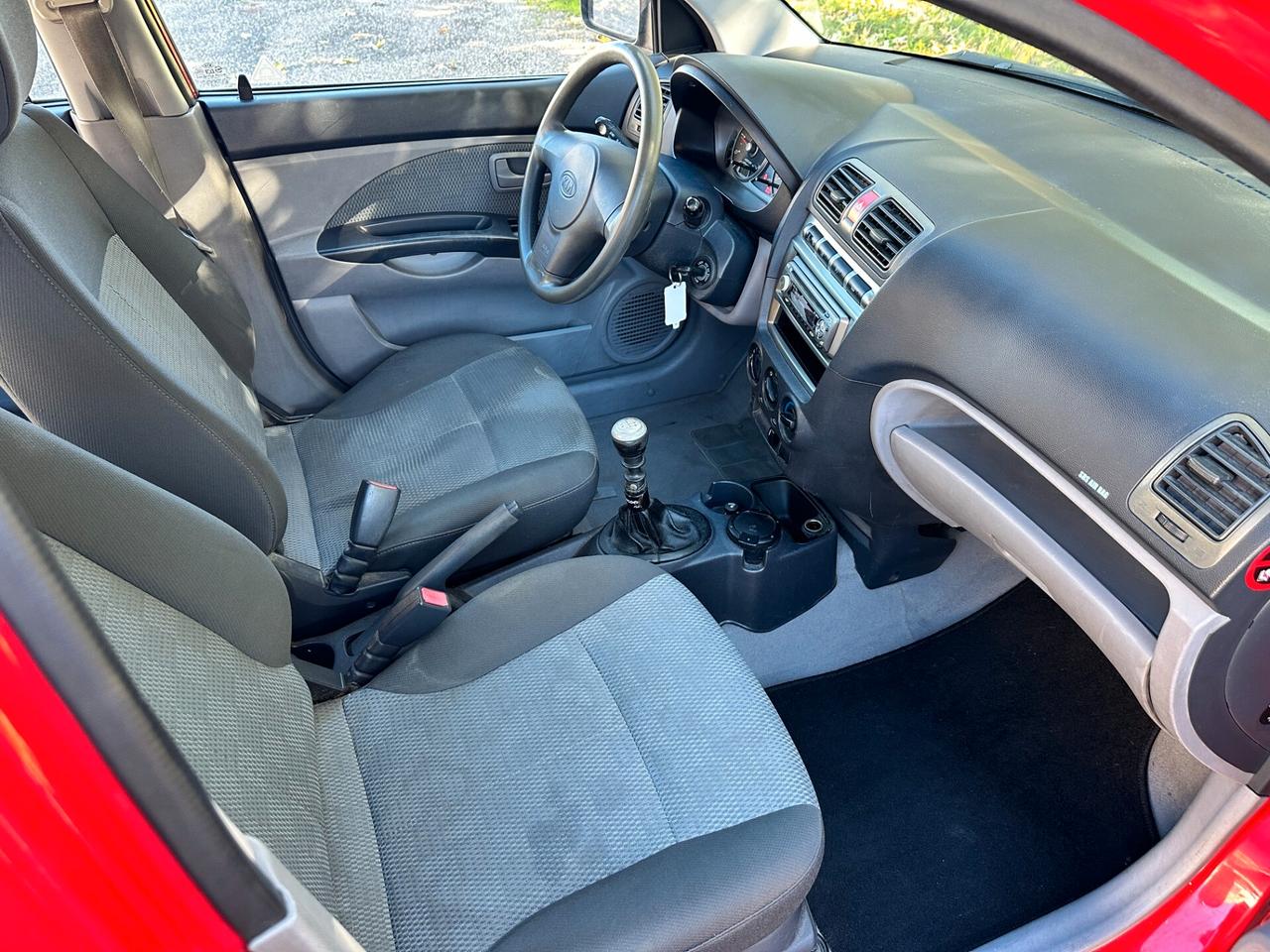 Kia Picanto 1.1 12V CRDi VGT Spicy