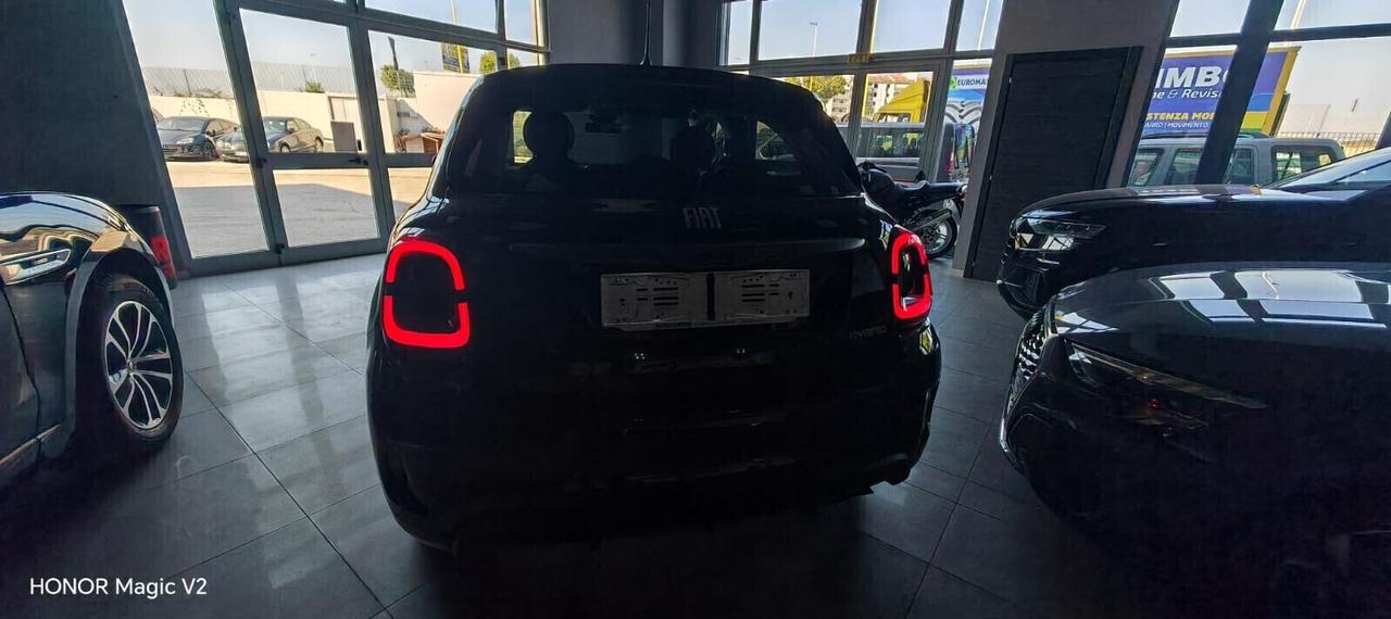 FIAT 500X SPORT MY2024 DCT 1.5 HYBRID 130CV