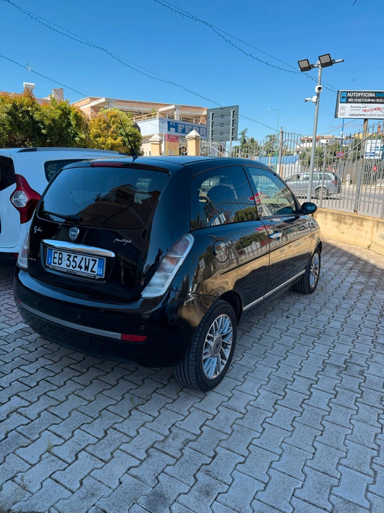 Lancia Ypsilon 1.4 Platinum Ecochic GPL UNI PROPRIETARIO