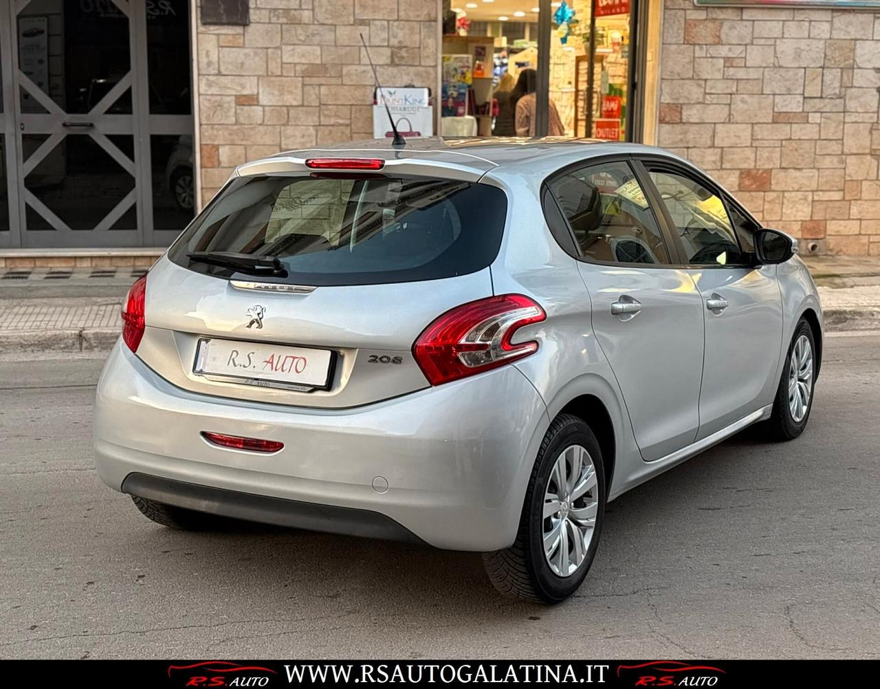 Peugeot 208 1.4 5p. GPL