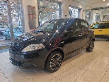 Lancia Ypsilon 1.0 FireFly 5 porte S&S Hybrid Oro