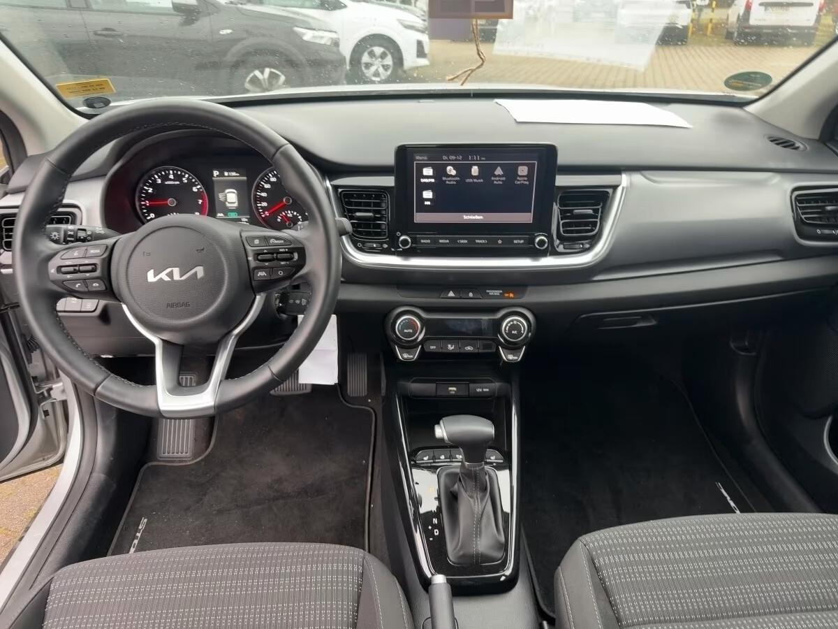 Kia Stonic 1.0 T-GDi 100 CV MHEV MT GT Line ok neo patentati