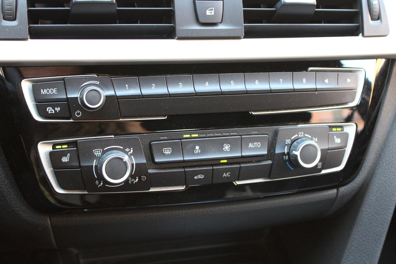 Bmw Serie 3 SW 318 d Aut. *FULL LED