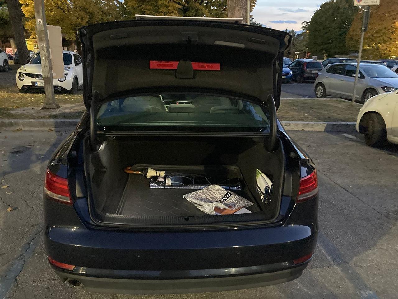 Audi A4 2.0 35 TDI Business #7324