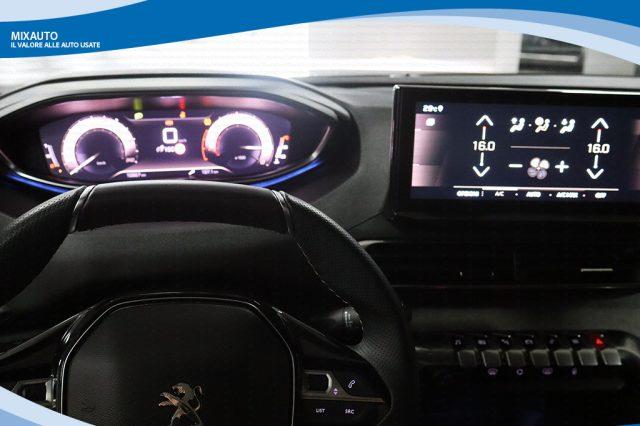 PEUGEOT 3008 PureTech Turbo 130 S&S GT