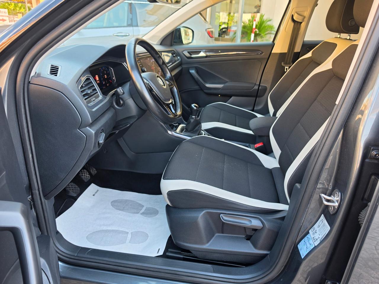 Volkswagen T-Roc 1.6 TDI SCR Advanced BlueMotion Technology