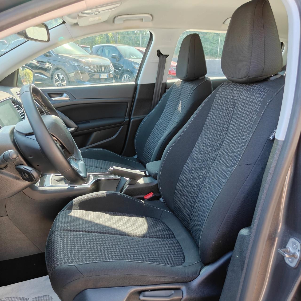 Peugeot 308 1.5 Bluehdi 130 Cv Active