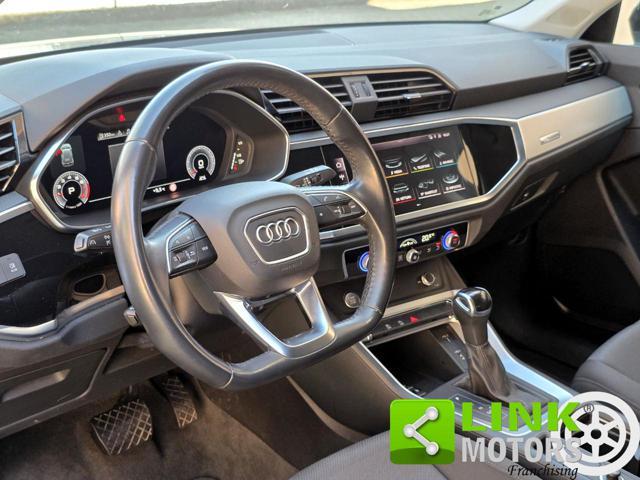 AUDI Q3 35 TFSI 150 CV S Tronic S Line Identity Black