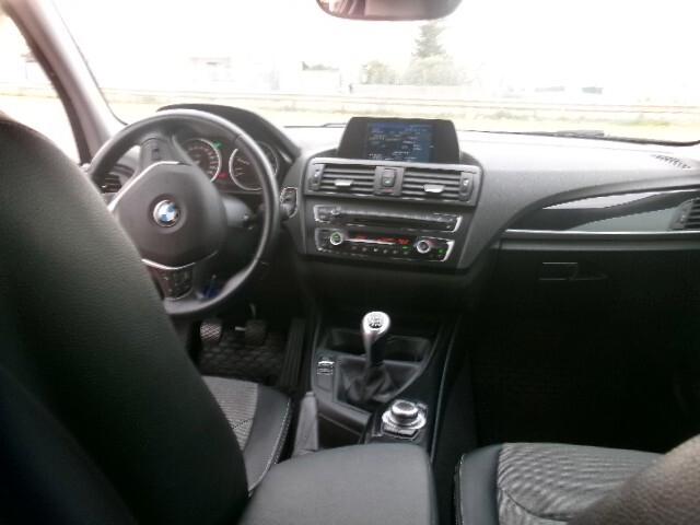 Bmw 118 118d 5p. Urban
