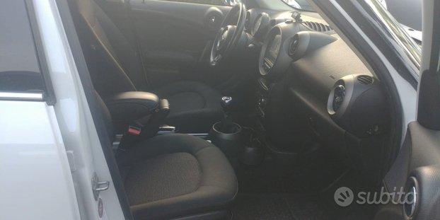 Mini Cooper Countryman 1.6 D 110cv CLIMA CRUISE CERCHI FULL-LED MULTIFUNZIONE CERCHI