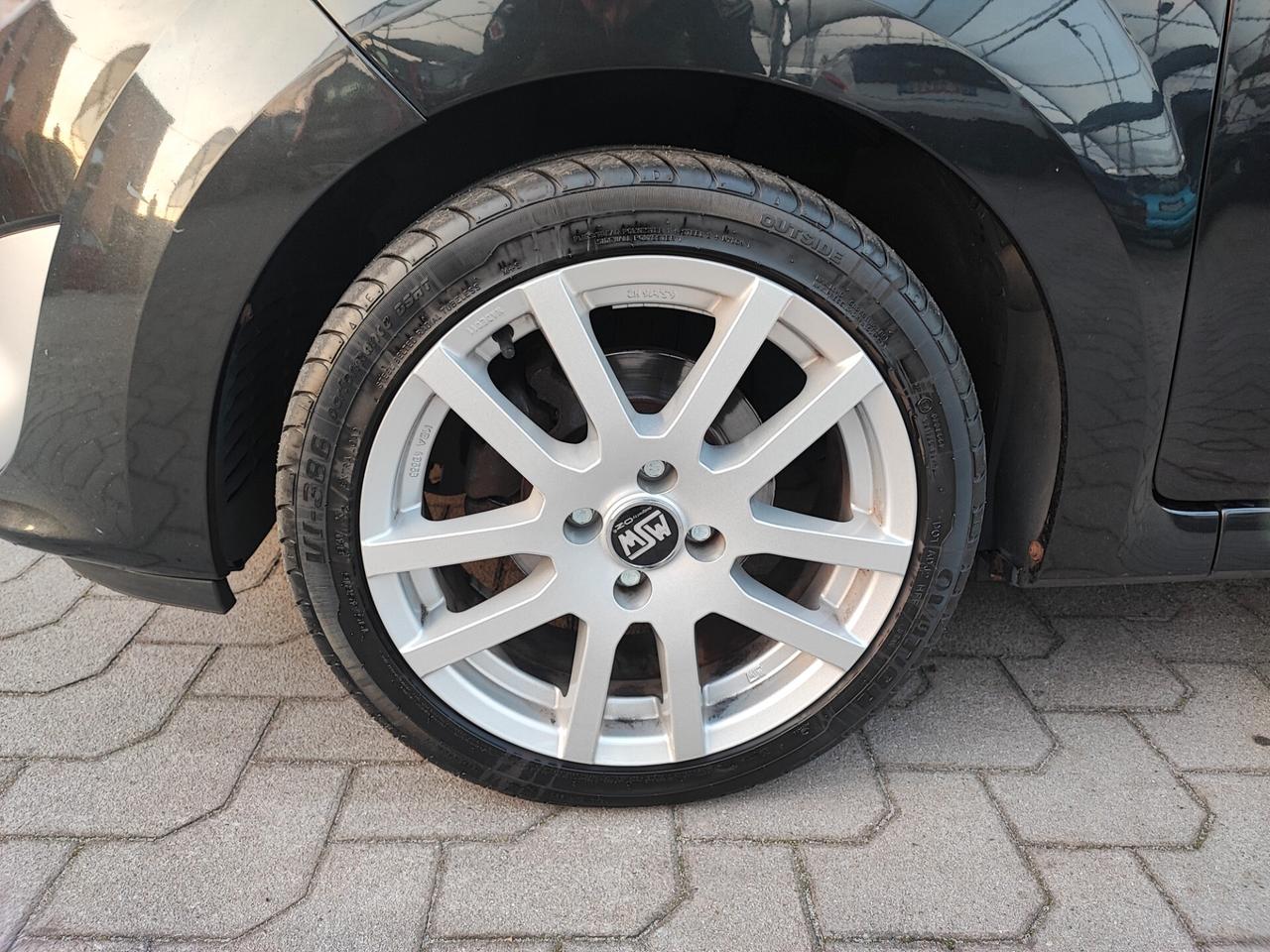 Renault Twingo 1.2 16V TCE GT