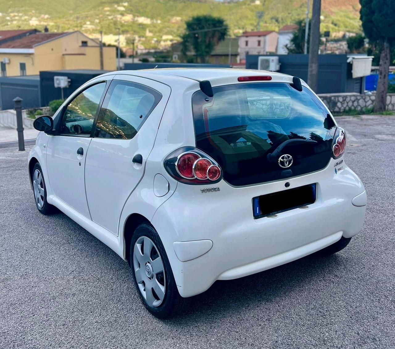 Toyota Aygo 1.0 GPL 5 porte Connect