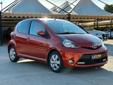 TOYOTA Aygo 1.0 12V VVT-i 5 porte Orange Connect