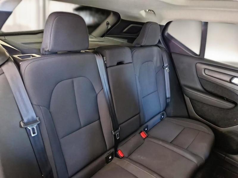 VOLVO XC40 T2 AUTOMATICO MOMENTUM PRO SUV