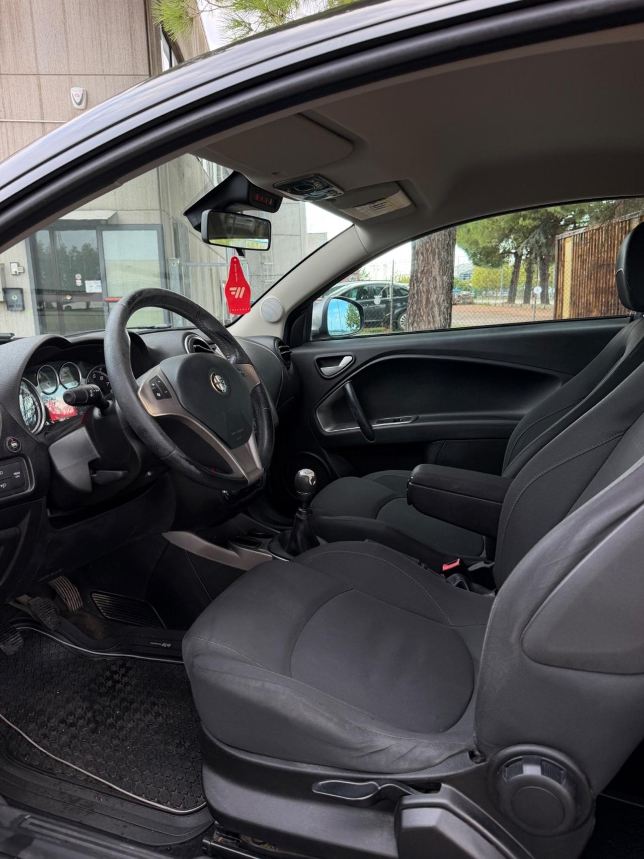Alfa Romeo MiTo 1.4 78 CV 8V S&S Distinctive Sport Pack