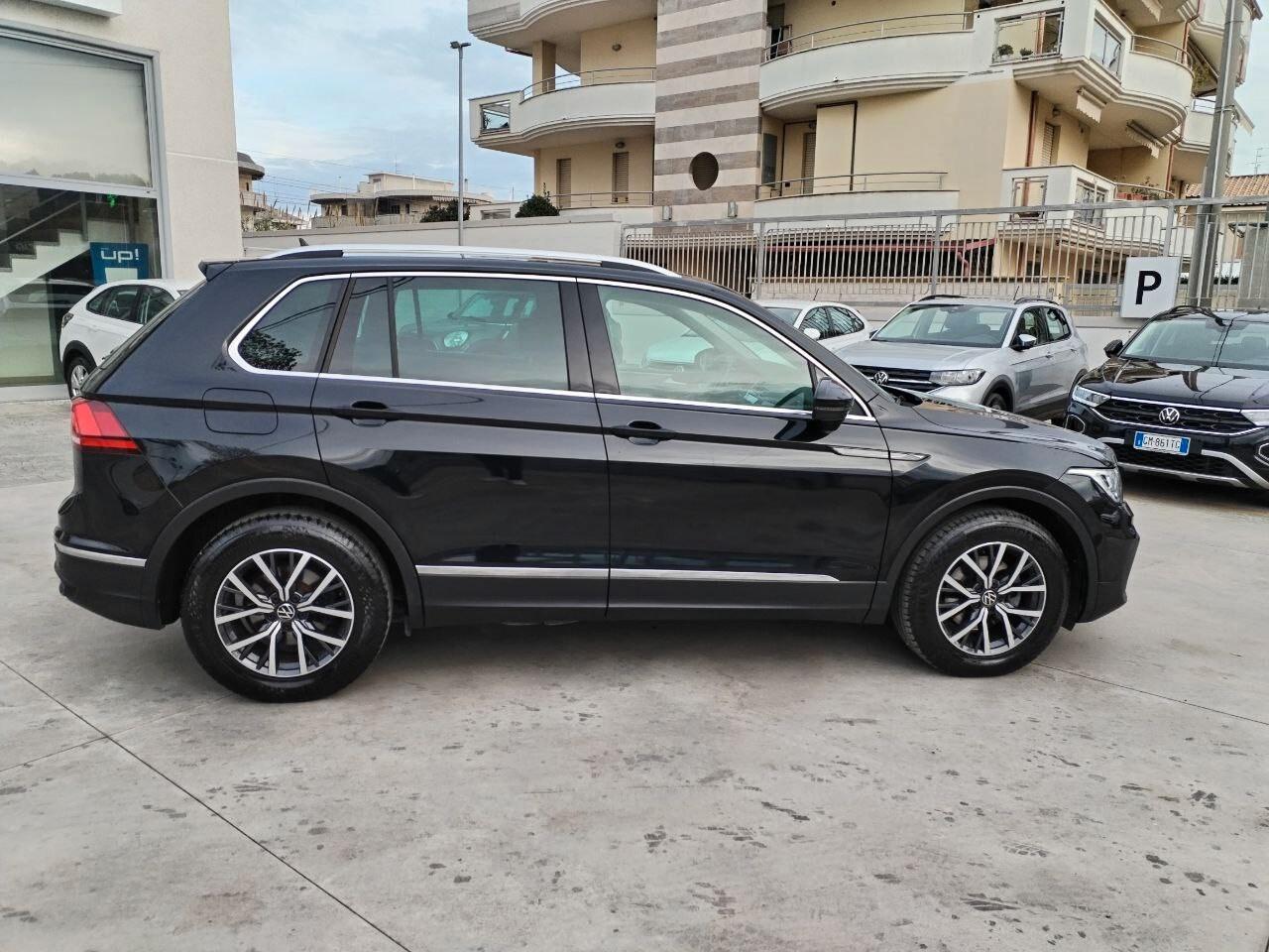 Volkswagen Tiguan 2.0 TDI 150 CV SCR DSG Life