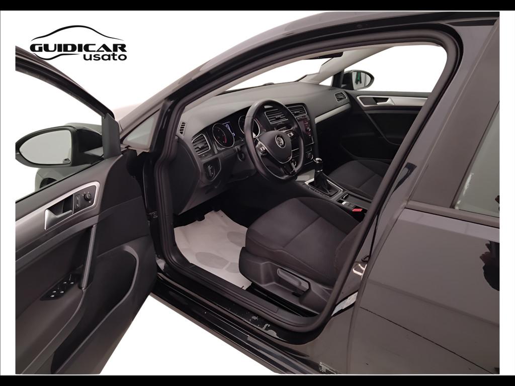 VOLKSWAGEN Golf VII 2017 5p - Golf 5p 1.6 tdi Trendline 90cv