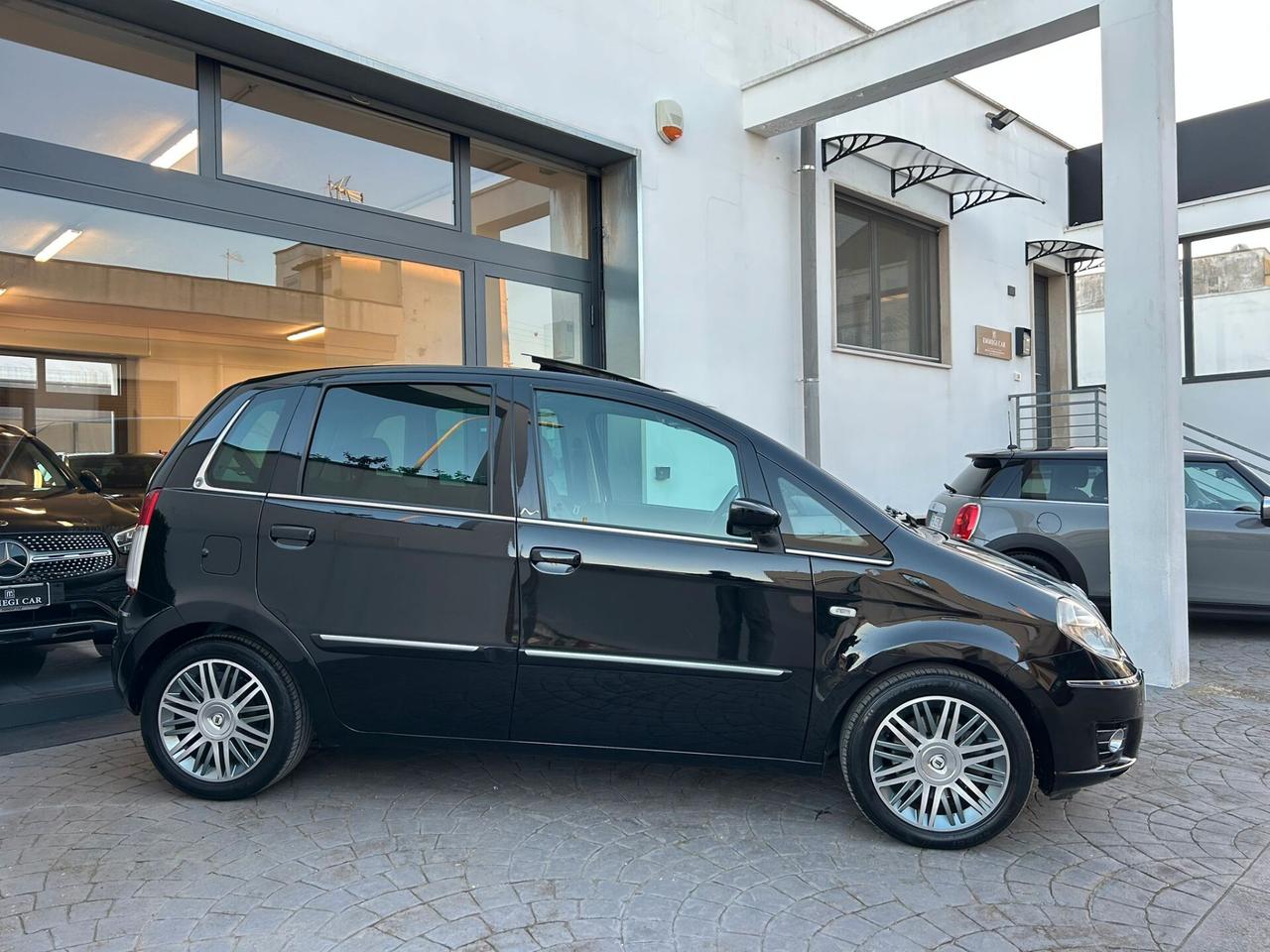 Lancia MUSA 1.3 MJ 90Cv EURO4 PLATINO TETTO-2010