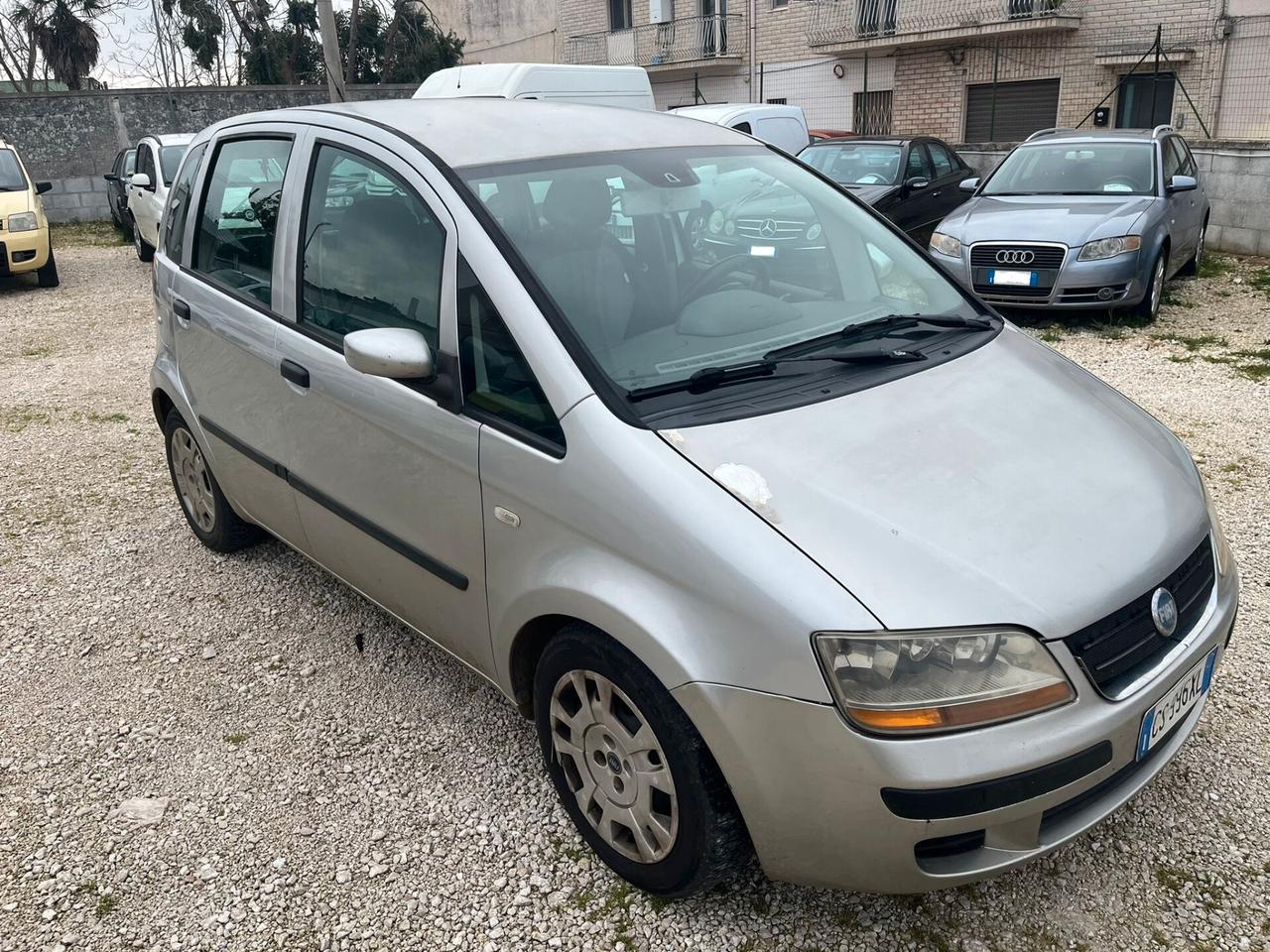 Fiat Idea 1.3 Multijet 16V Active