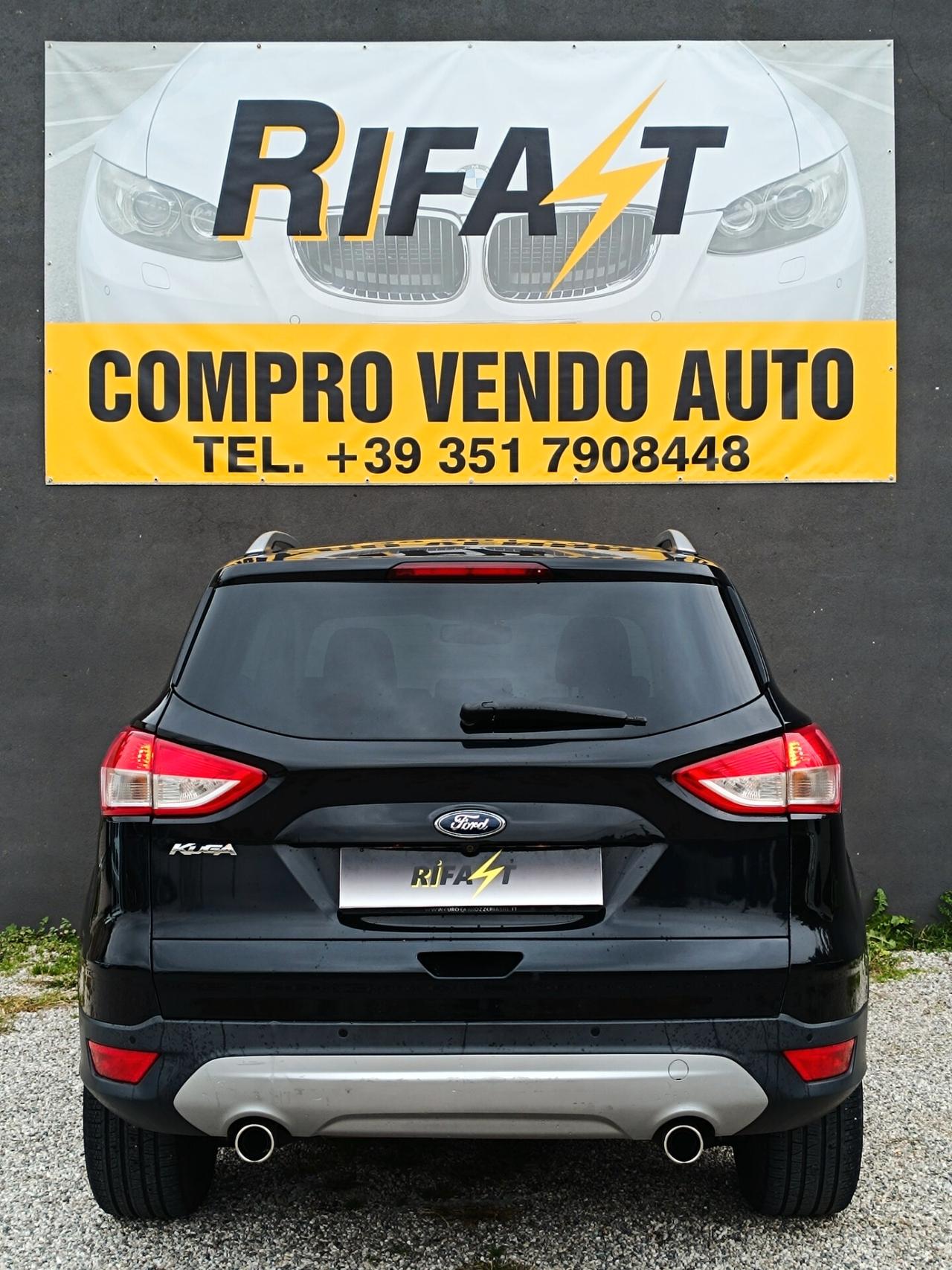 Ford Kuga 2.0 TDCI 140 CV 4WD Powershift Business