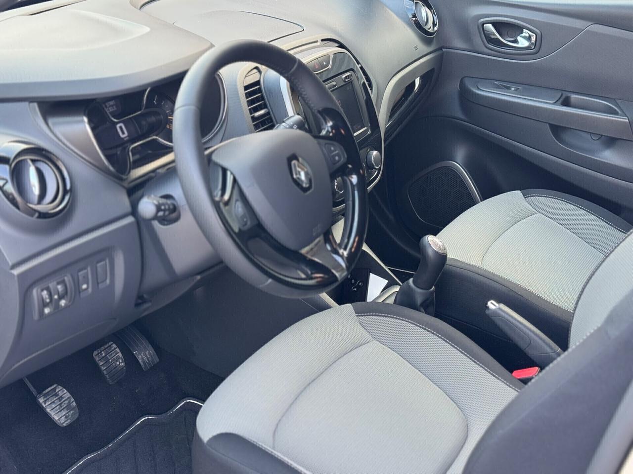 Renault Captur 1.5 dCi 8V 90 CV