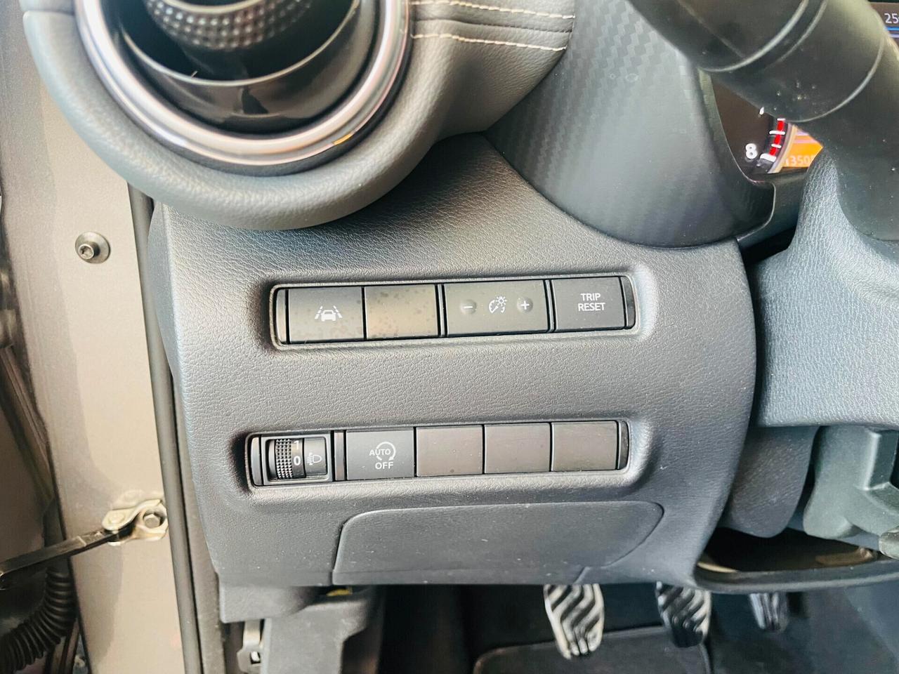 Nissan Juke 1.0 DIG-T 114 CV Tekna