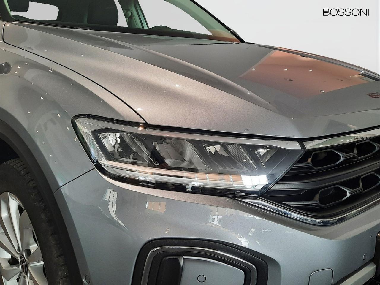 Volkswagen T-Roc 1.0 tsi 110cv life