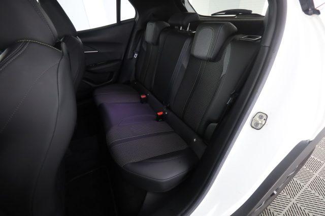 PEUGEOT 2008 2008 BlueHDi 130 S&S EAT8 GT