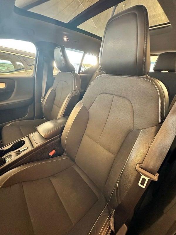 Volvo XC40 D3 Geartronic Momentum SOLO COMMERCIANTI AUTO