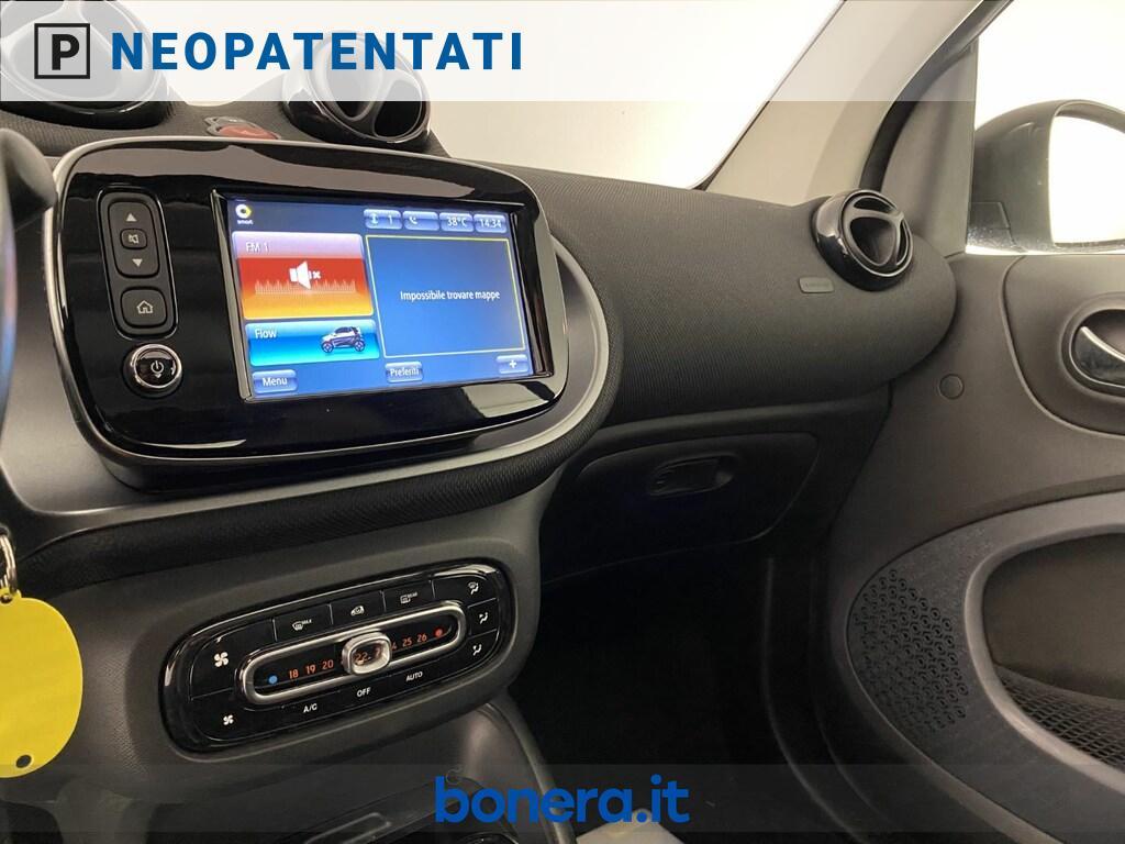 Smart fortwo cabrio EQ Passion