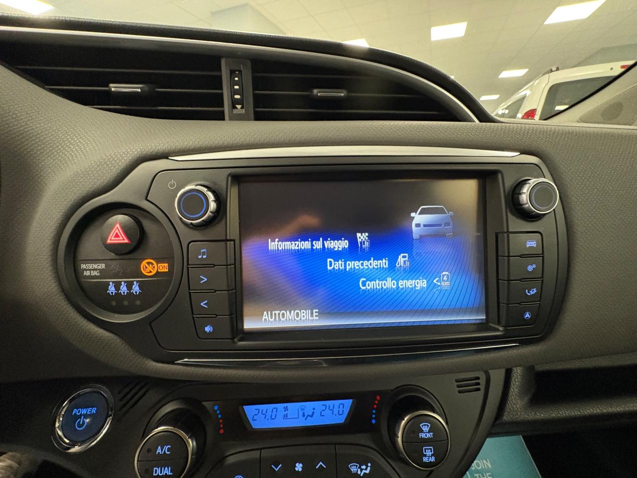 Toyota Yaris Style 1.5 Hybrid 75cv 2017 km 91000