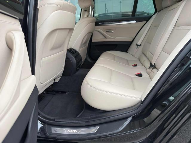 BMW 530 d xDrive 249CV Touring Luxury