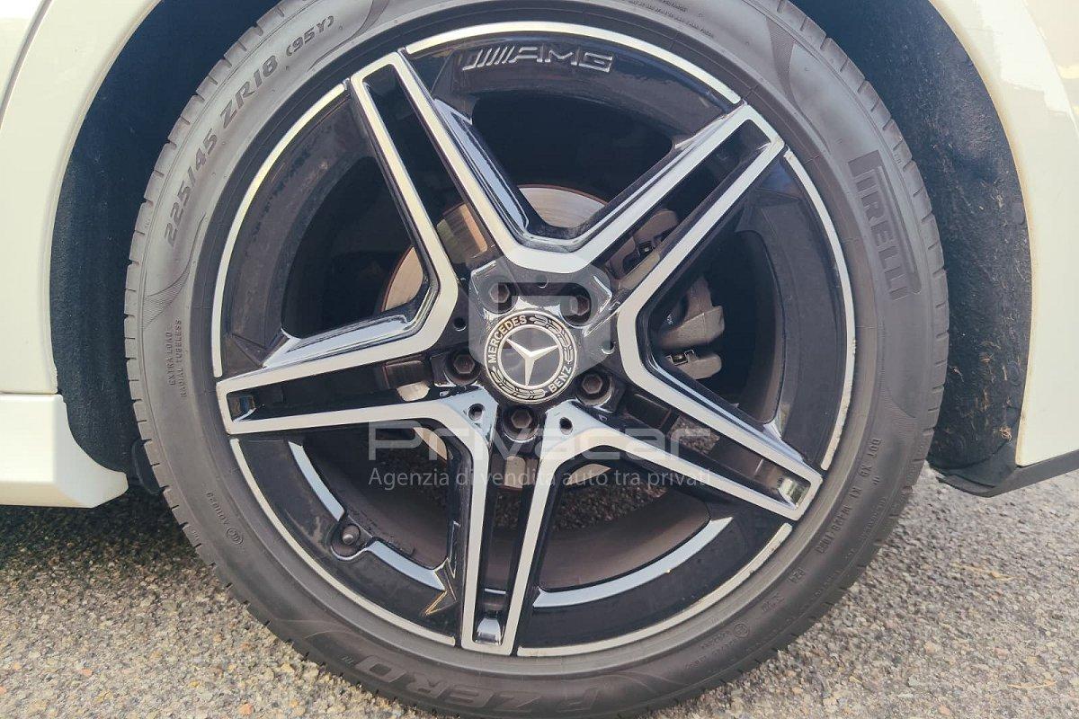 MERCEDES A 180 d Automatic Premium