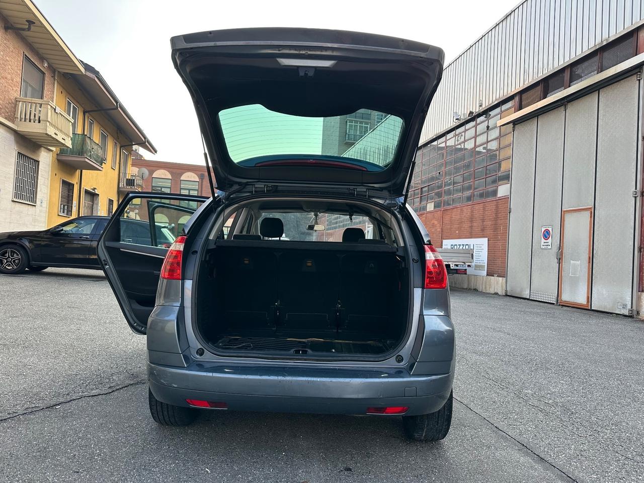 Citroen C4 Picasso c 4 1.6 gpl della casa