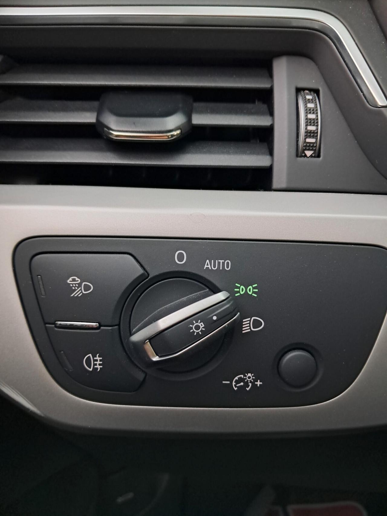 Audi A4 35 TDI * VIRTUAL-LED-NAVY*RADAR