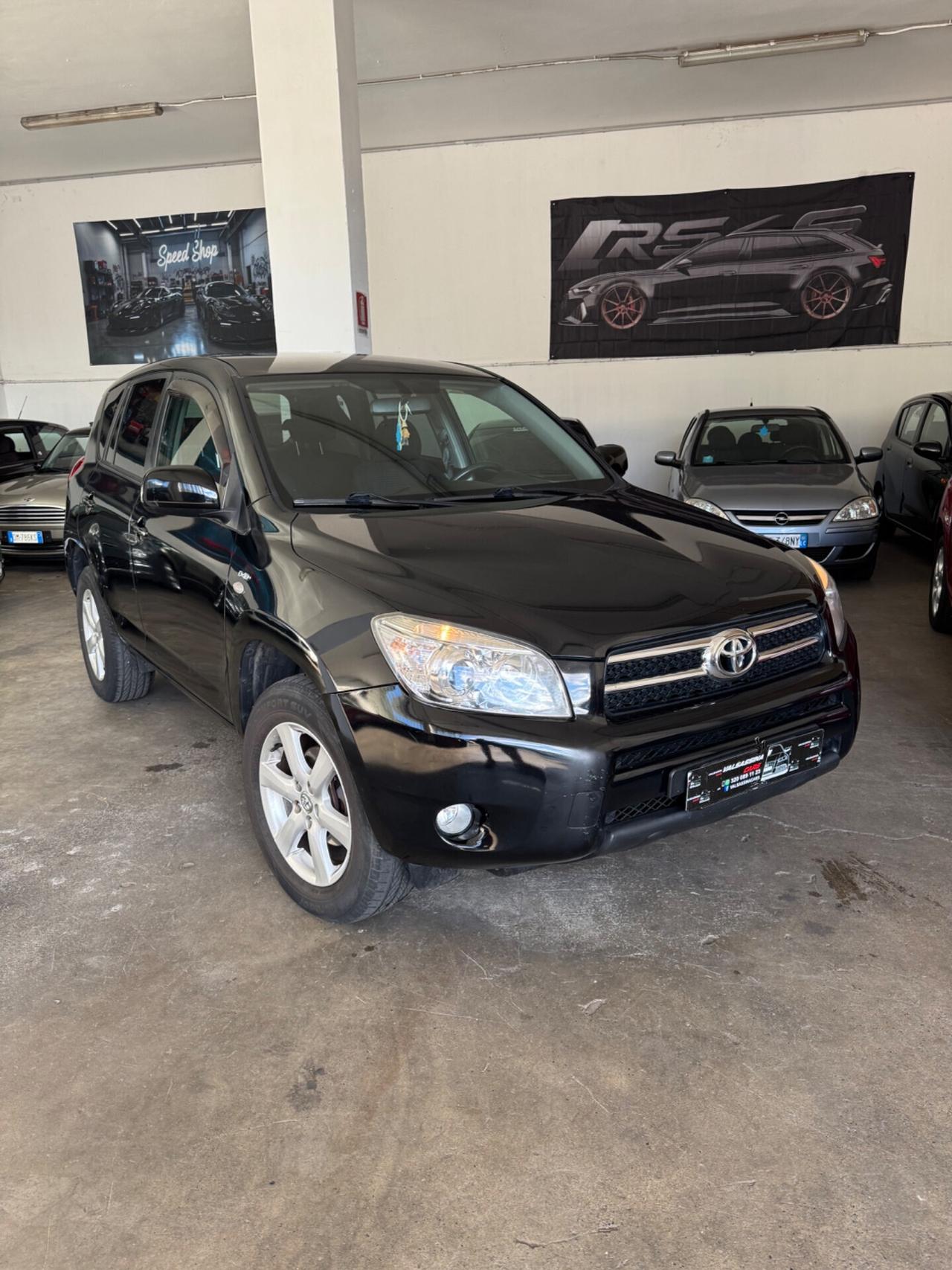 Toyota RAV 4 RAV4 CROSSOVER 2.2 D-4D SOL 4x4