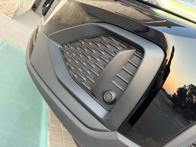 AUDI Q2 30 TDI Business CERCHI DA18''