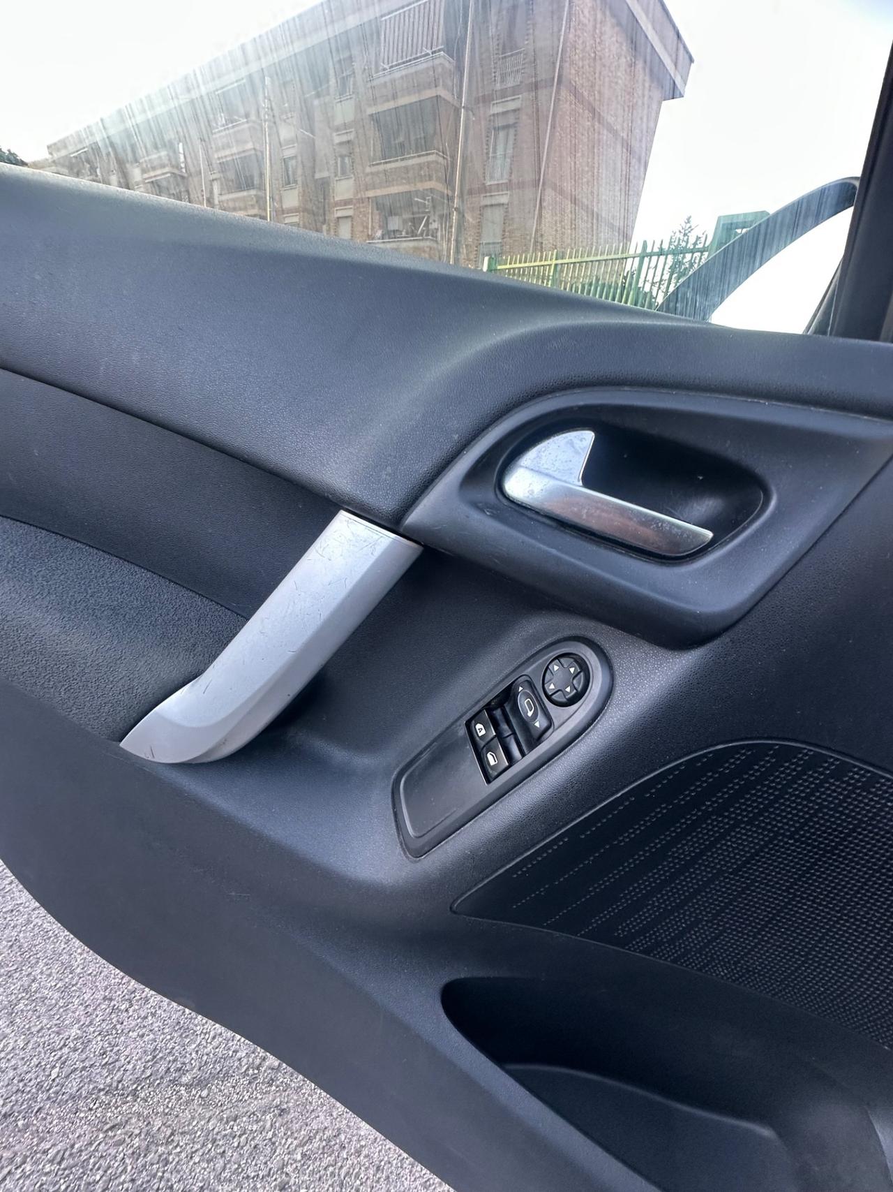 Citroen C3 1.1 60cv Exclusive