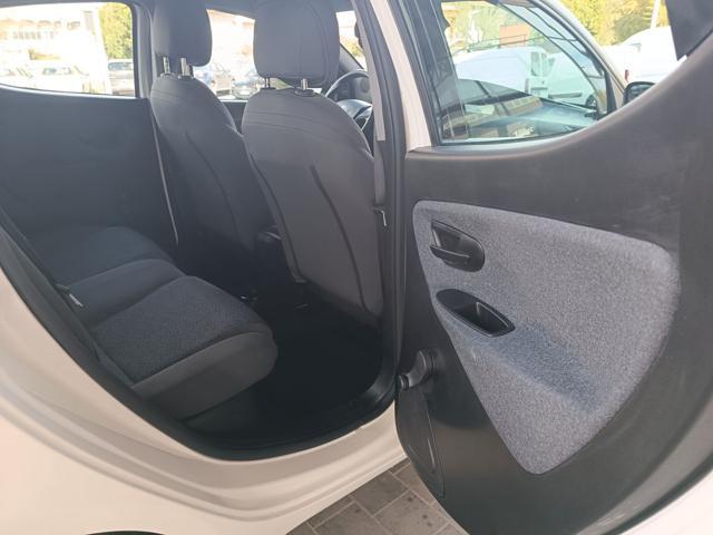 LANCIA Ypsilon 1.0 FireFly 5 porte S&S Hybrid Ecochic Silver