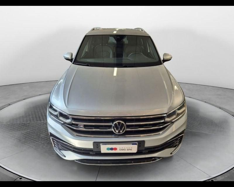 Volkswagen Tiguan II 2.0 tdi R-Line 150cv dsg